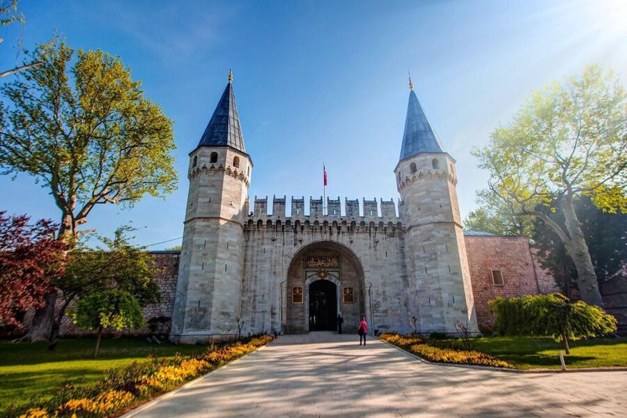 Istanbul: Topkapi Palace Skip-the-Line Ticket & Guided Tour - Key things I’d prioritize