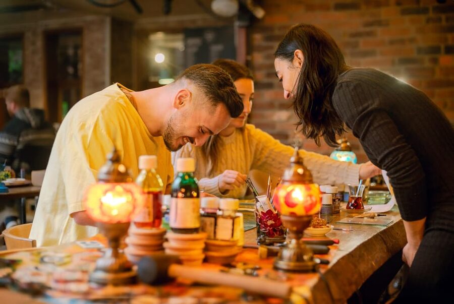 Istanbul: Traditional Stained Glass Painting Workshop - Who This Workshop Suits Best in Istanbul