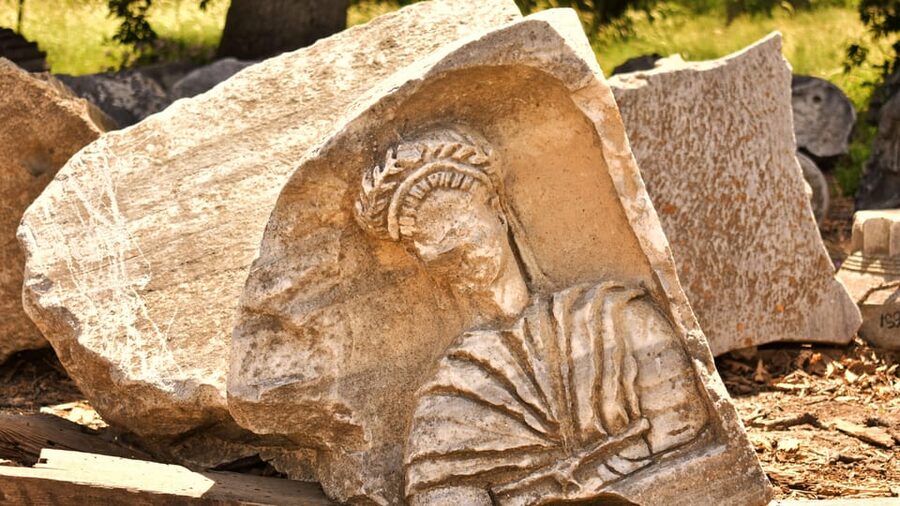 Istanbul: Troy Guided Bus Tour with Ferry Tickets & Lunch - Key things you will notice on this Troy day trip