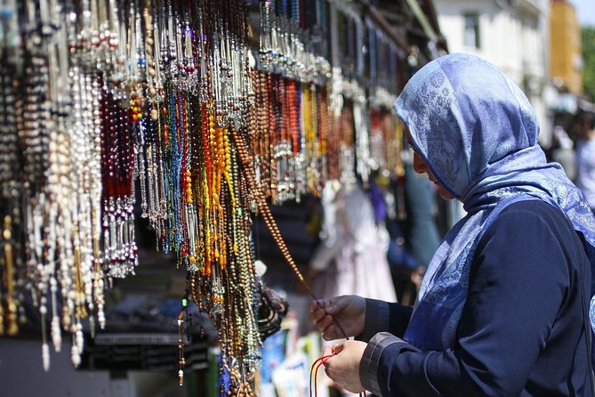 Istanbul True Discovery Tour - Eyup Sultan Mosque: a tomb visit near the Golden Horn