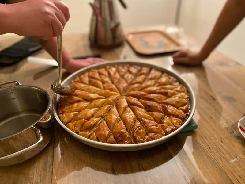 Istanbul: Turkish Baklava Cooking Class with a Local Host - Meeting Rojda and getting settled in a home kitchen