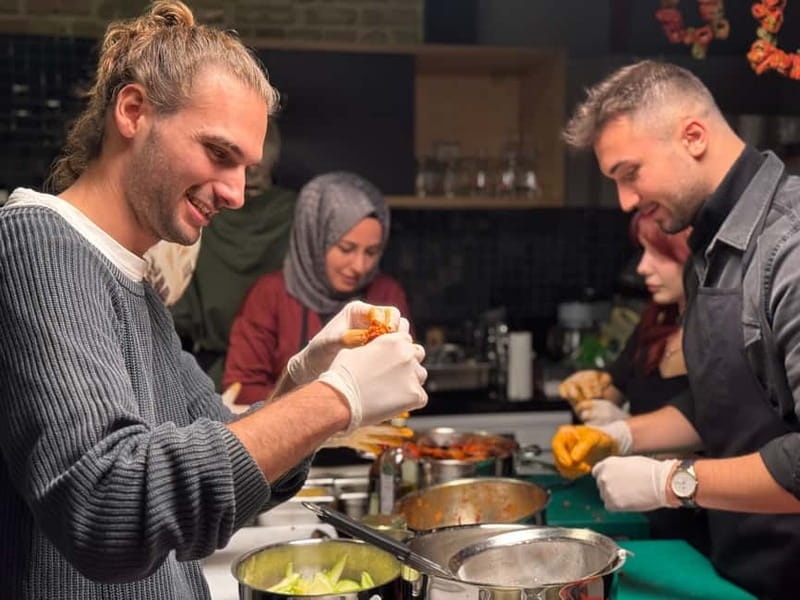 Istanbul: Turkish Cooking Class with a Professional Chef - Key Points That Make This Class Worth Your Time