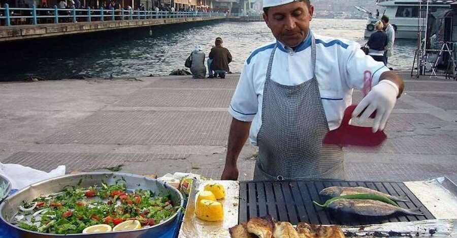 Istanbul: Turkish Food Tour in Kadikoy Across the Bosphorus - Key things I’d watch for before you go