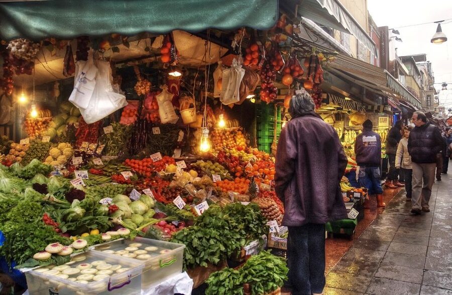 Istanbul: Turkish Food Tour in Kadikoy Across the Bosphorus - Starting in Eminönü, then heading to the Asian side