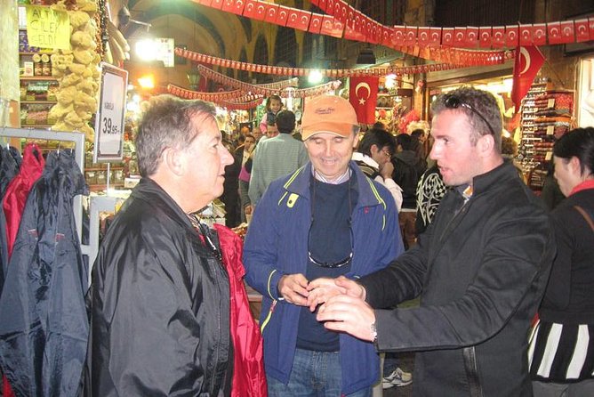 Istanbul Turkish Shopping Experience - What to Bring (So Shopping Feels Comfortable, Not Chaos)