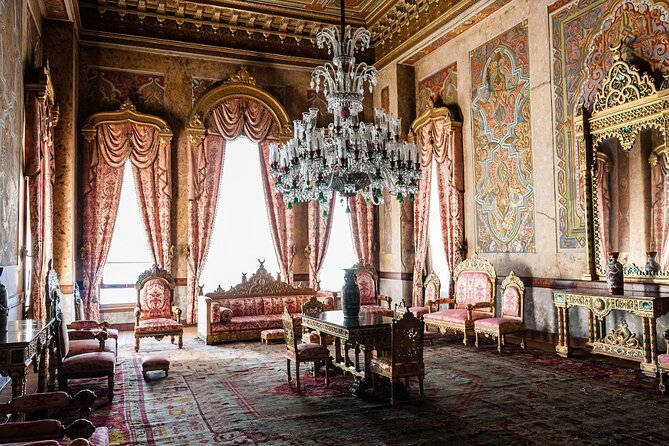 Istanbul Two Continents Tour with Lunch and Bosphorus Cruise - Beylerbeyi Palace: Ottoman elegance with Western influence