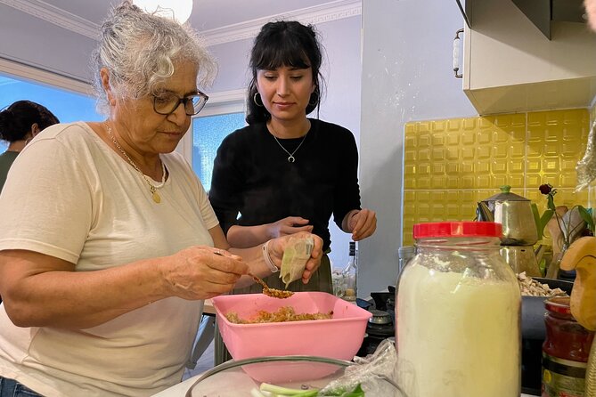 Istanbul Vegan/Vegeterian Cooking Class with Locals at Home - Tea, conversation, and the spice stories that make the food click