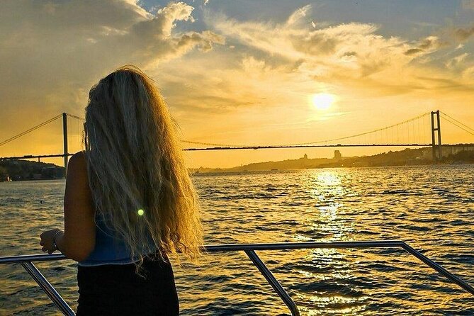 Istanbul Walking Tour and Optional Sunset Cruise - Small-Group Comfort, Pace, and Photo Timing