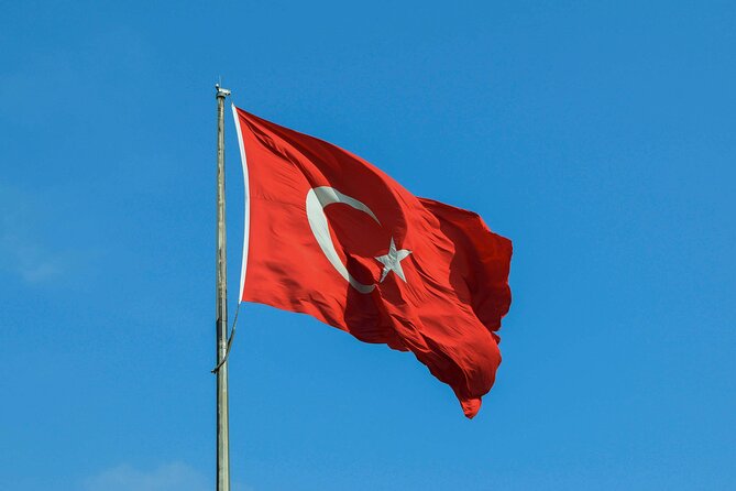 Istanbul Walking Tour with Audioguide on Your Smartphone - Should you book this Istanbul Walking Tour with Audioguide on your smartphone?