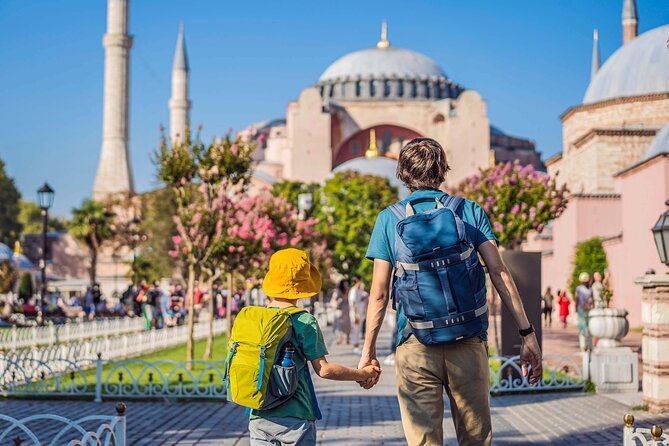 Istanbul Walking Tour with Audioguide on Your Smartphone - Getting started at Sarayburnu Arkeopark and staying on the route