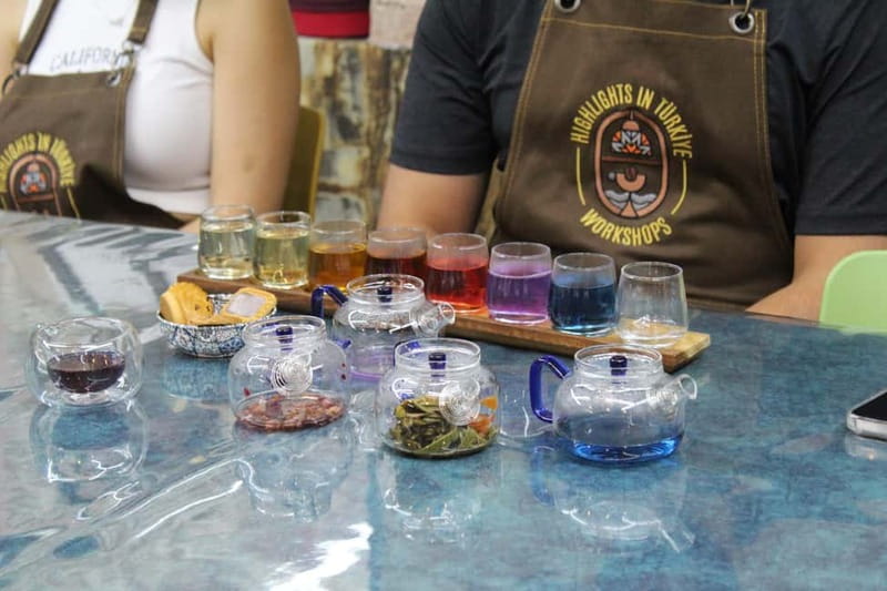 Istanbul: World Teas & Turkish Tea Brewing, Tasting Workshop - The 90 minutes: what happens from start to finish