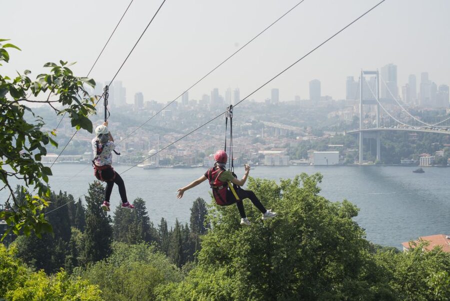 Istanbul: Zipline Adventure with Bosphorus View - Getting suited up at Nakkaştepe Park in Üsküdar