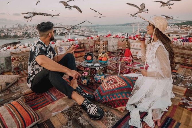 Love in Istanbul: Perfect Photo Moments at Iconic Locations - What this is really like (private, focused, and guided)