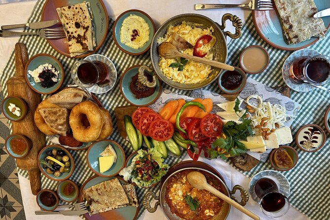 Luxury Private and Guided Istanbul Food Tour with a local guide - Key points you will like on this tour