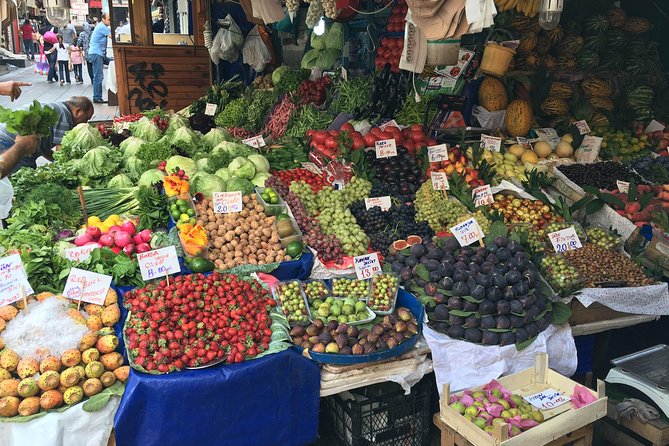 Luxury Private and Guided Istanbul Food Tour with a local guide - Eating beyond kebabs: how the day stays Turkish