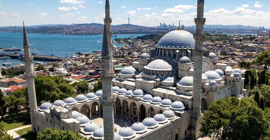 Magnificent Mosques of Istanbul - Hagia Sophia, 1500 Years, One Guided Hour