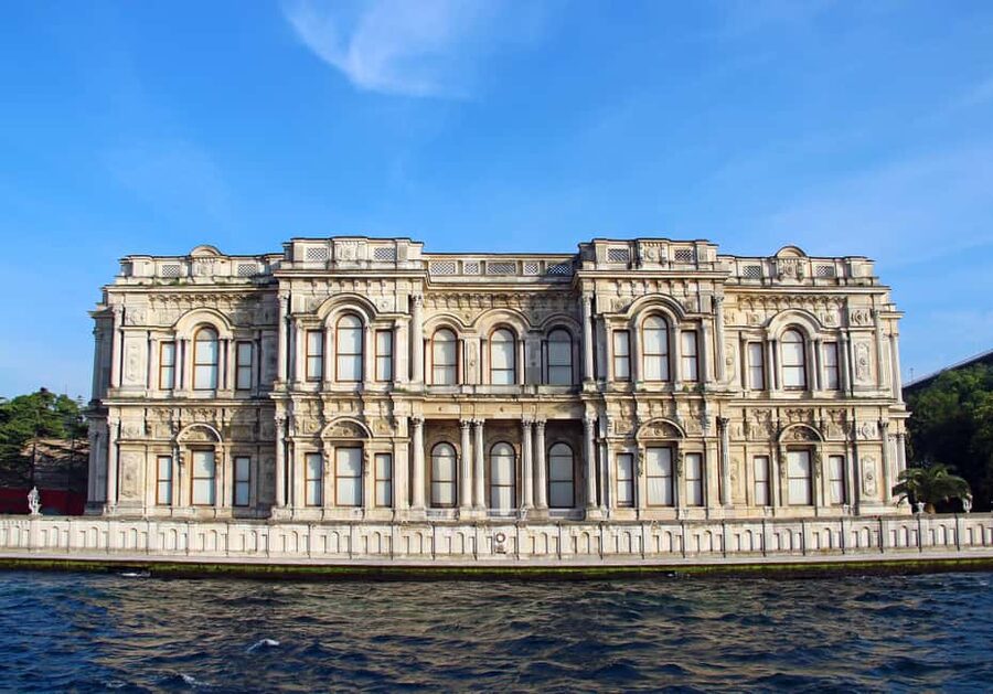 Morning Bosphorus Cruise with Breakfast & Asian Side Stop - Breakfast on the Bosphorus: why it’s more than just food