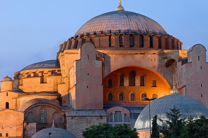 Morning Istanbul: Half-Day Tour with Blue Mosque, Hagia Sophia, Hippodrome and Grand Bazaar - Grand Bazaar and shopping stops: browsing with guardrails