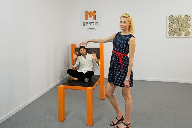 Museum of Illusions Istanbul Ticket - Museum of Illusions Istanbul: 60+ Photo Tricks in One Hour
