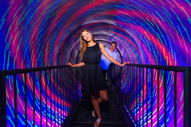 Museum of Illusions Istanbul Ticket - Inside the Museum: Infinity Room, Clone Table, and the Photo Spots That Matter