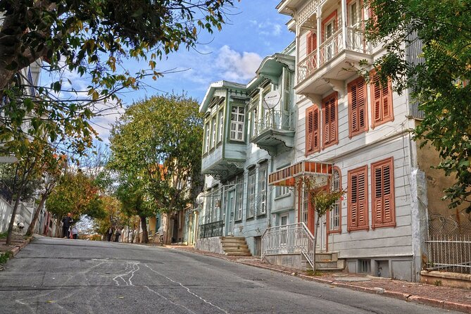 Princes Island Tour From Istanbul - The best reason to do this: islands plus the Istanbul sights en route