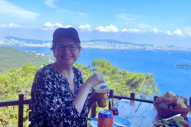 Princes' Islands ( Büyükada ) E-bike Tour - Meeting at Nizam and your island day logistics