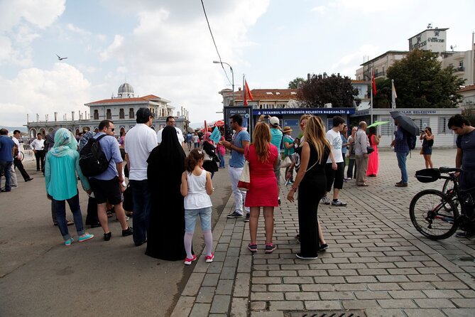 Princes Islands Tour WITH Private Boat, optional Pickup & Lunch - Büyükada: car-free cruising and the best free time