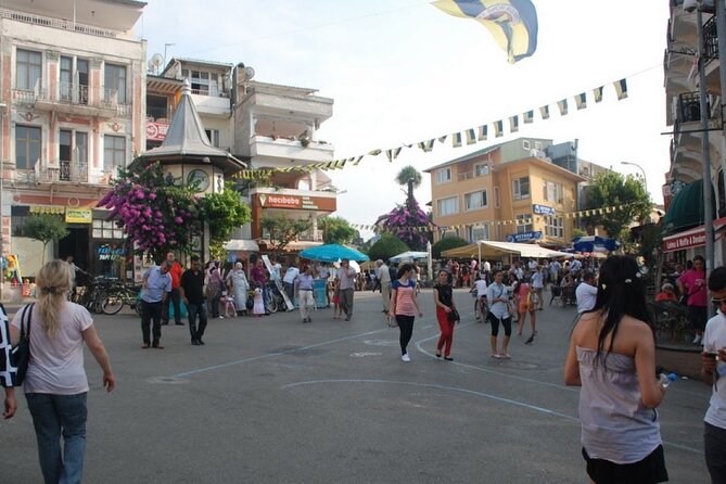 Princes Islands Tour WITH Private Boat, optional Pickup & Lunch - Sailing out of Istanbul: what the private boat day really gives you