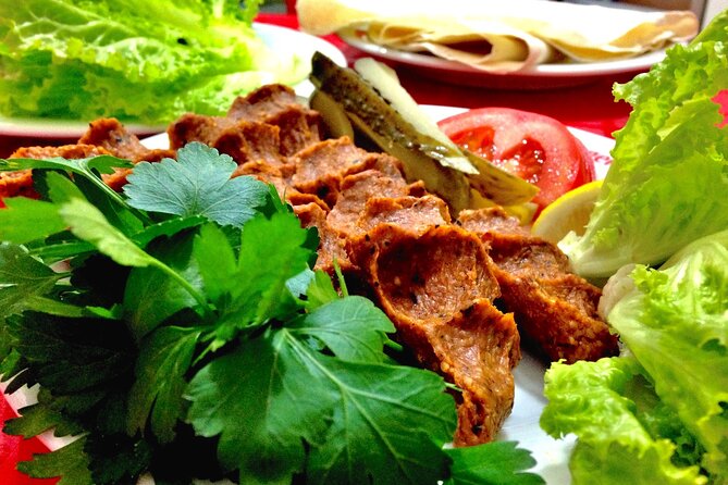 Private and guided VEGETARIAN / VEGAN tour of Istanbul - Kadikoy Finale at the Ferry Station: Easy Exit and Secret Dishes
