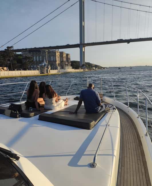 Private Bosphorus Yacht with Local Guide and Snacks - Galata to the Bosphorus Bridge, One Long Photo Walk on Water