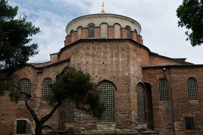 Private Cultural Tour of Istanbul: 1 or 2-Day Tailored Experience - Day One in Sultanahmet: From Emperors to Chariot Politics