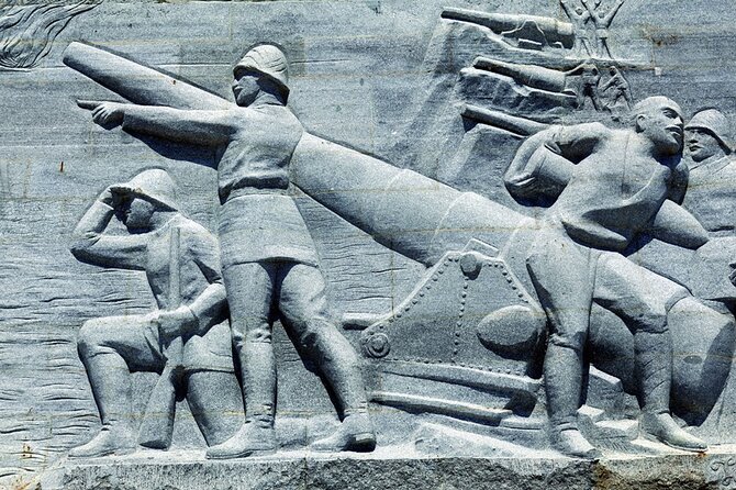 Private Day-Tour of Ancient Battle Fields (Troy & Gallipoli) - The Dardanelles Strait stop: where Europe and Asia pinch together