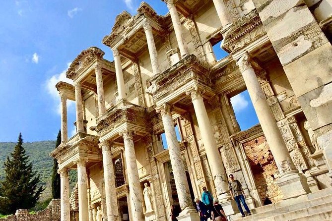 Private Ephesus Tour From Istanbul by Flights - Ephesus Museum: Where the Ruins Start to Make Sense