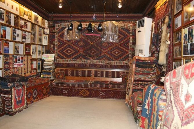 Private Guided Bazaar Tour in Istanbul - Misir Çarşısı spice market: more than souvenirs, it’s a smell map