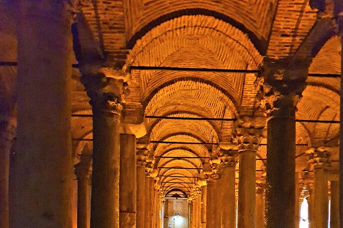 Private Guided "Energy of Istanbul-Skip the Ticket Line" Tour - Stop 4: Hagia Sophia, Byzantine to Ottoman in one visit