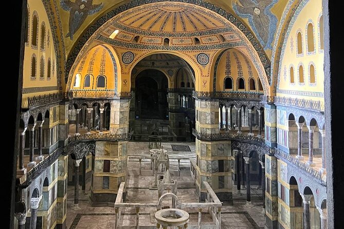 Private Guided Full Day Historical Peninsula Tour - Start at the German Fountain, get your bearings fast