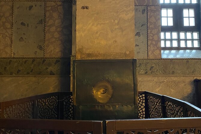 Private Guided Hagia Sophia Tour with Skip the Line Access - English guidance that keeps the experience clear