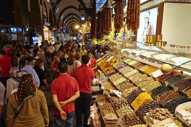 Private Guided Tour: Discovering Istanbul - Grand Bazaar: best used with a plan, not random wandering