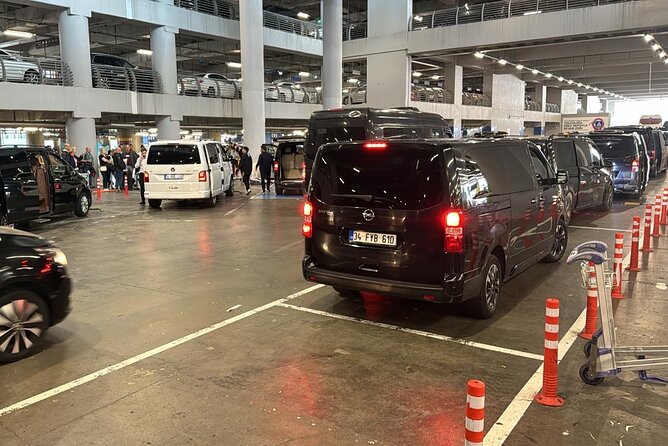 Private Istanbul Cruise Port(Galataport) Transfer hotel-airport - Luggage, Narrow Streets, and Istanbul Traffic Reality