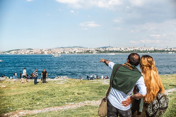 Private Istanbul Day Tour with a Local: Custom Highlights & Gems - Starting at Starbucks Alemdar, then plotting your day
