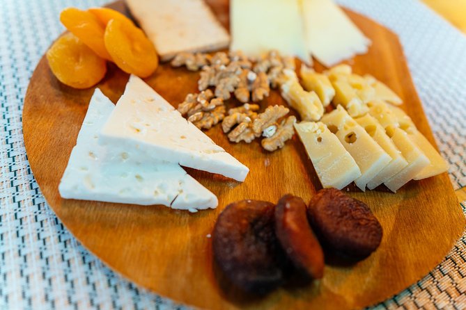 PRIVATE Istanbul Food Tour - 10 Tastings including Raki & Padi - Raki and padi tastings: how to enjoy the drink part without forcing it
