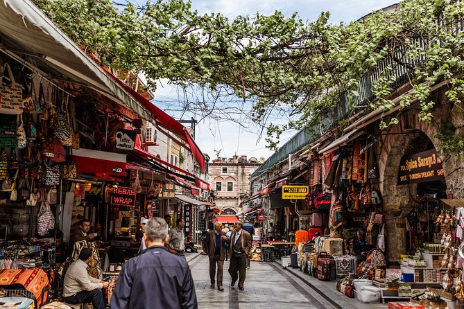 Private Istanbul Half-Day Tour with a Local: Highlights & Gems - Eminönü Square Shopping: Souvenirs Plus a Chance to Use Your Bargaining Brain
