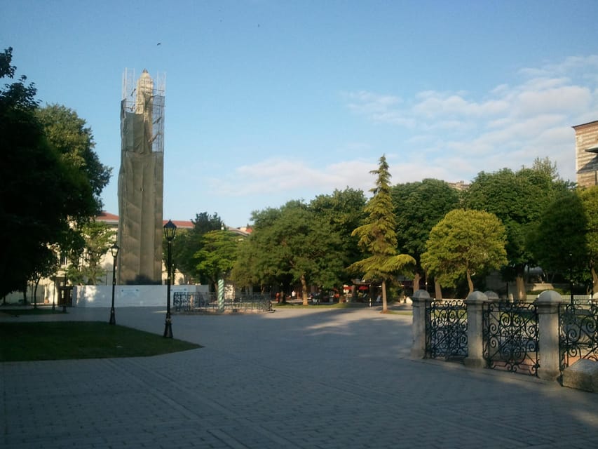 Private Istanbul Highlights Tour with a VIP Van - Language and communication: the one variable you should manage