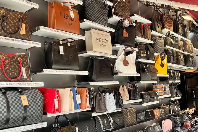 Private Istanbul Shopping in Grand Bazaar with Personal Shopper - Comfort and safety inside crowded alleys