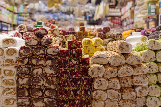 Private Istanbul Shopping Tour in Bazaars - Drinks, Tastings, and Why They Matter for Value