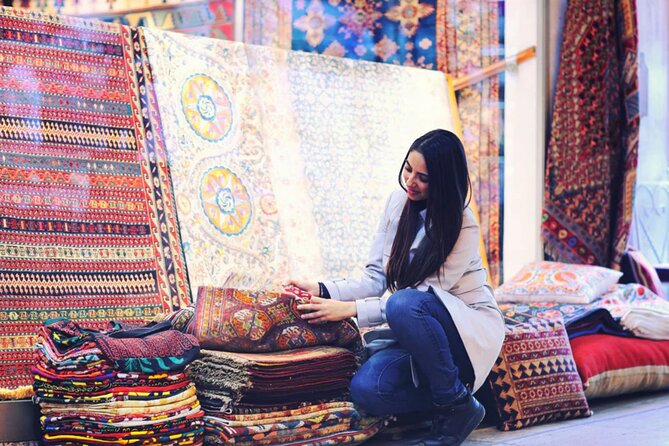 Private Istanbul Shopping Tour in Bazaars - Eminönü Çarşısı: Local Shopping in the Side Streets