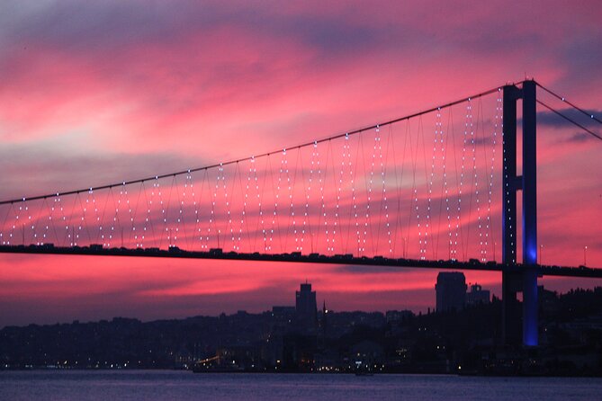 Private Layover Tour in Istanbul with options - Walls of Istanbul and the Bosphorus, Europe and Asia in one glance