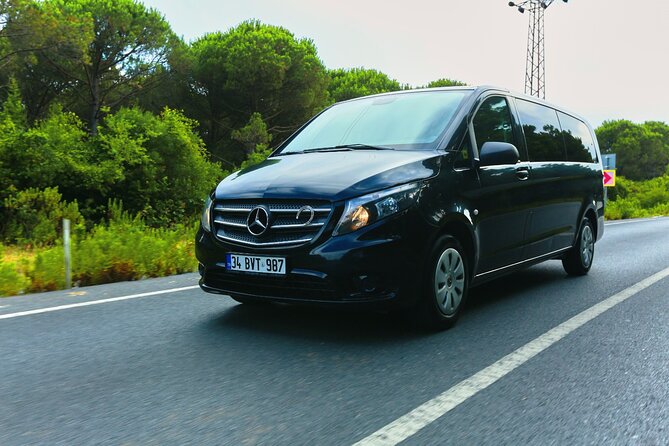 Private One-Way Transfer: Istanbul Airport ↔ City Hotels - Meeting Your Assistant and Finding the Van Fast