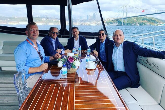 Private Tour: Istanbul Old City with Licensed Local Guide - Hagia Sophia Grand Mosque: Dome Views and the Story in the Walls