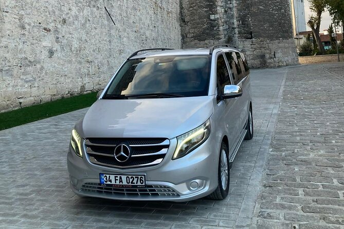Private Transfer from IST Airport to Fatih, Taksim, or Besiktas - Price and Value for a Group Up to 5